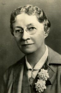 By Smithsonian Institution from United States - Mary Engle Pennington (1872-1952), No restrictions, https://commons.wikimedia.org/w/index.php?curid=30433715